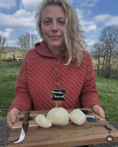 Annonce du retour de notre « brunella », type Mozzarella , Montauban, Au Clair de la Brune